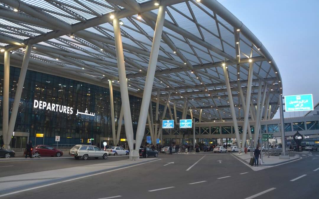 مطار القاهرة